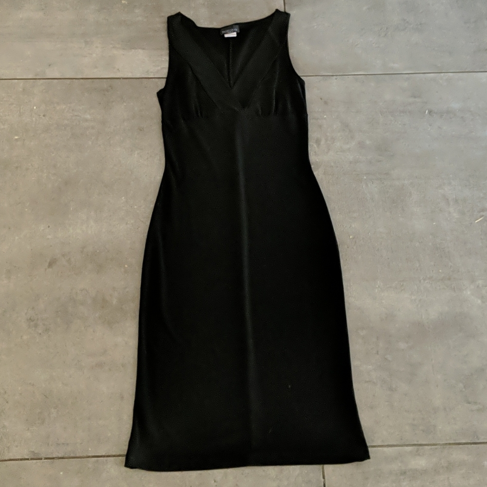 Misope Black Midi Dress Size Medium